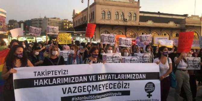 Kadıköyde kadınlardan kadına şiddet eylemi