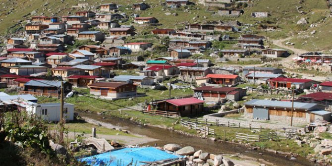 Karadeniz'de yayla dönüşlerine 'koronavirüs' rötarı