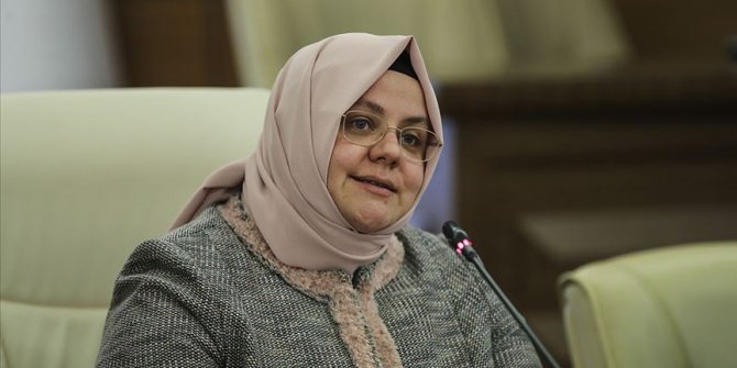 Bakan Selçuk: 1003 Sosyal Yardımlaşma ve Dayanışma Vakfı'na 186,8 milyon lira kaynak aktarıldı