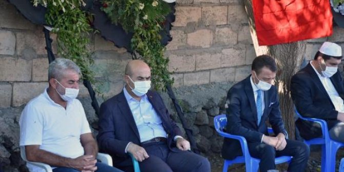 Vali Demirtaş'tan şehit ailesine ziyaret