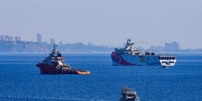 NAVTEX ilanları sonrası Oruç Reis limandan ayrıldı