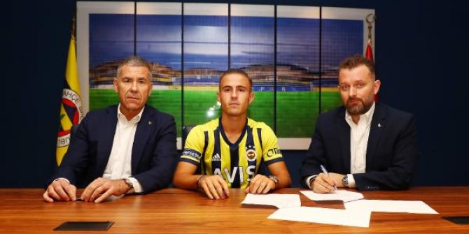 Fenerbahçe, Dimitris Pelkas ile 3+1 yıllık imzaladı