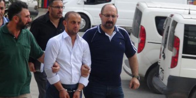 Koğuş arkadaşını öldürüp, kanıyla duvara lakaplarını yazan 2 sanığa müebbet