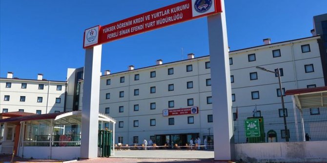 Antalya'da karantina kuralına uymayan 29 kişi yurda yerleştirildi