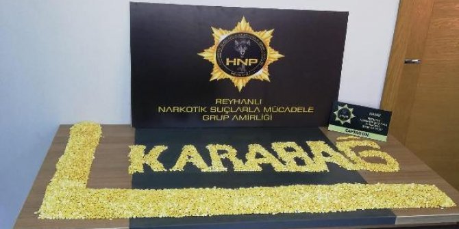 Ele geçirilen haplarla 'Karabağ' yazdılar