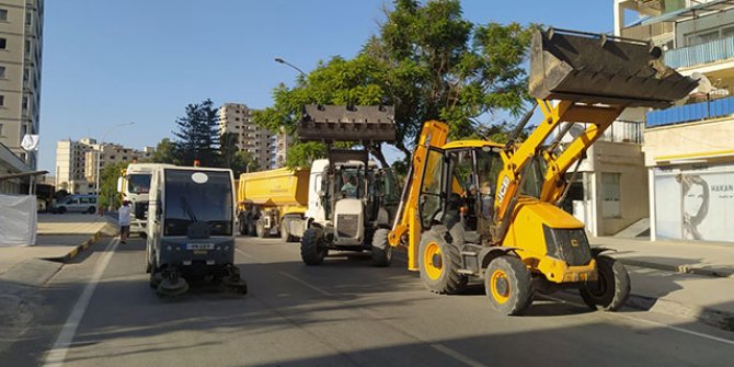 Yarın açılacak 'hayalet şehir' Kapalı Maraş'ta temizlik çalışması