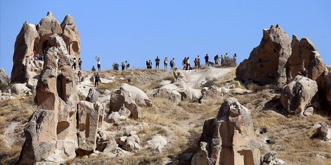 Kapadokya'yı 9 ayda yaklaşık 700 bin turist gezdi
