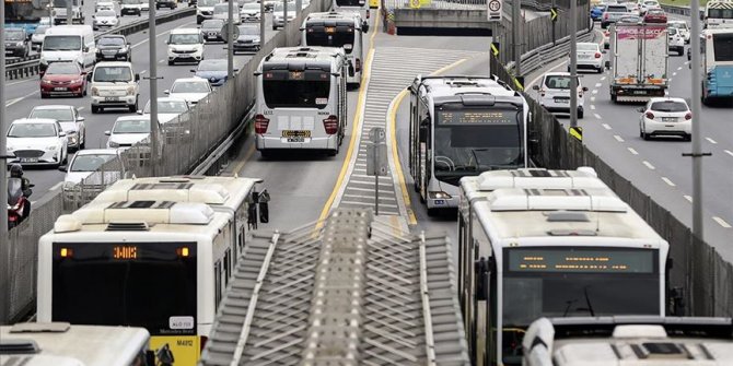 Edirnekapı metrobüs durağı yenileme nedeniyle iki hafta sonu kapatılacak
