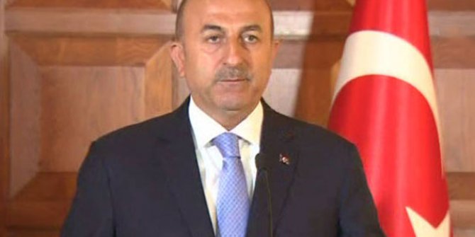 Bakan Çavuşoğlu Yunan mevkidaşı ile görüştü