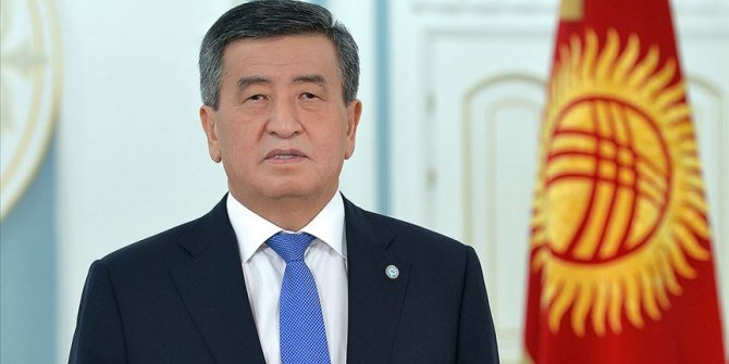 Eski Cumhurbaşkanı Atambayev, Cumhurbaşkanı Ceenbekov'un istifasını talep etti