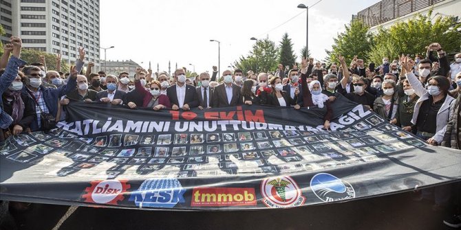 Ankara Garı saldırısında hayatını kaybedenler anıldı