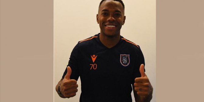 Robinho, eski takımı Santos'a sembolik ücretle transfer oldu