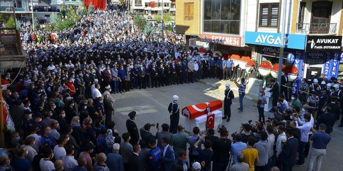 Şehit Astsubay Kıdemli Çavuş Dokumacı son yolculuğuna uğurlandı