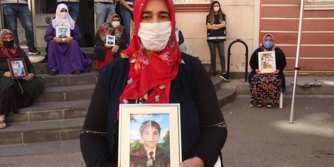 Diyarbakır annelerinden Tokay: Çocuğumu almadan buradan kalkmayacağım
