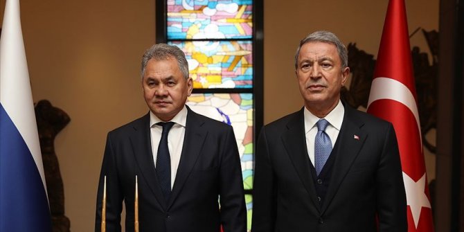 Milli Savunma Bakanı Akar, Rusya Savunma Bakanı Şoygu ile görüştü