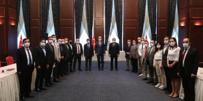 AK Parti'li Kurtulmuş: Yerel medyanın bizim yanımızda ayrı bir yeri var