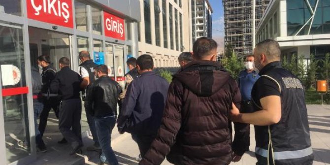 Niğde'de tefecilikten gözaltına alınan 7 kişi, adliyede
