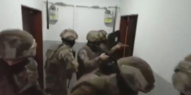Silahlı ve bombalı eylem gerçekleştiren suç örgütüne operasyon