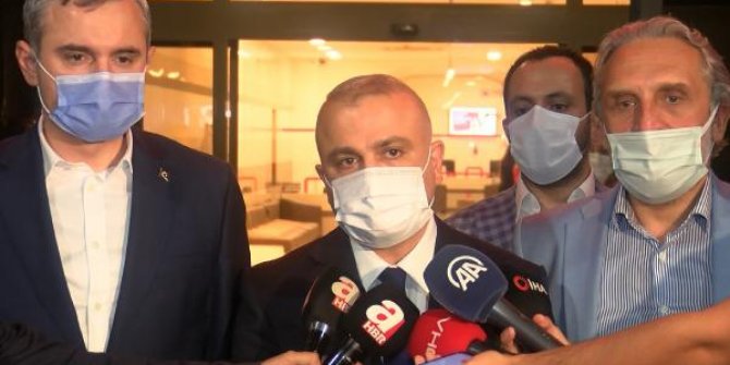 Başhekim Özçeker'den Markar Esayan açıklaması