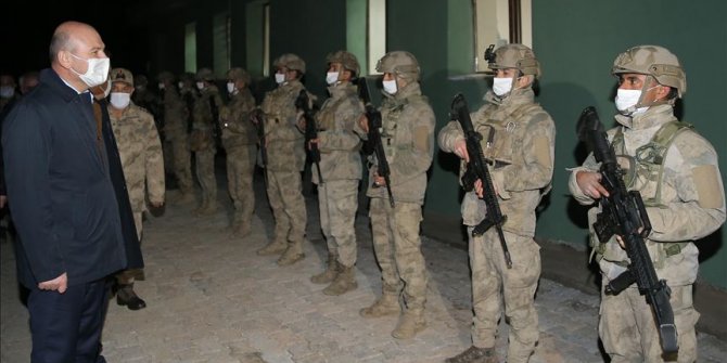 İçişleri Bakanı Soylu, İkiyaka Dağları'ndaki üs bölgesini ziyaret etti