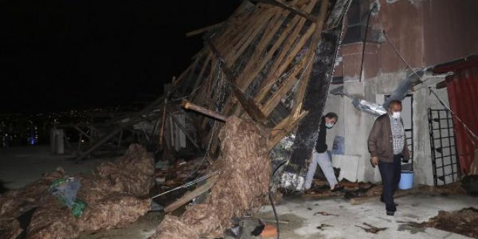 Ankara'da fırtına, yağmur ve dolu etkili oldu