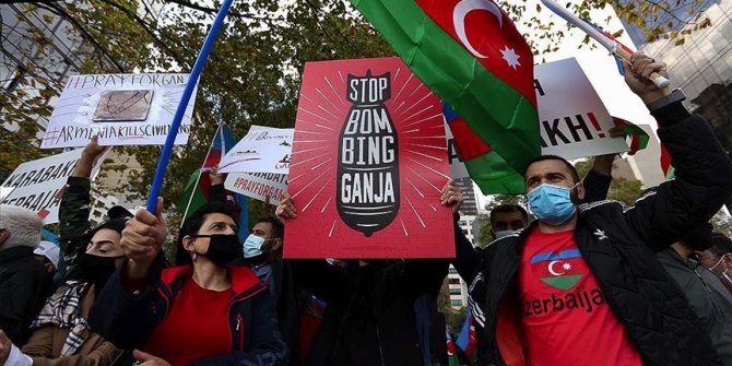 Ermenistan'ın Gence kentine düzenlediği saldırılar New York'ta protesto edildi