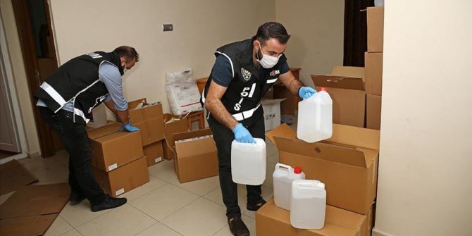 Adana'da 1305 litre sahte etil alkol ele geçirildi