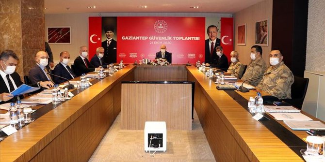 İçişleri Bakanı Soylu'nun katılımıyla Gaziantep'te düzenlenen güvenlik toplantısı tamamlandı