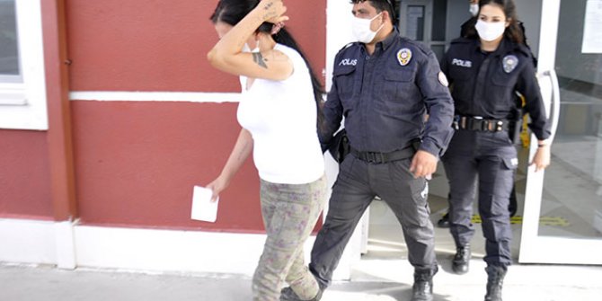 Kadınların kavgasını ayırmak isteyen başgardiyan, tabancayla yaralandı