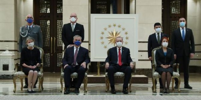 Almanya Büyükelçisi Schulz'dan Erdoğan'a güven mektubu