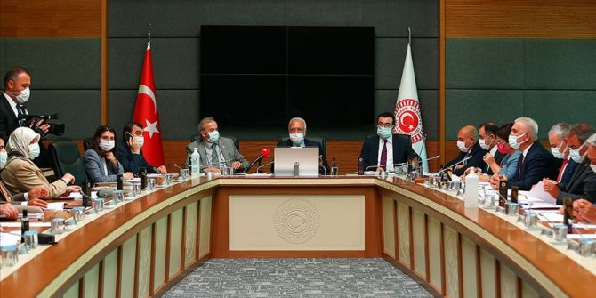 Enerji alanında düzenlemeler içeren kanun teklifi komisyonda kabul edildi