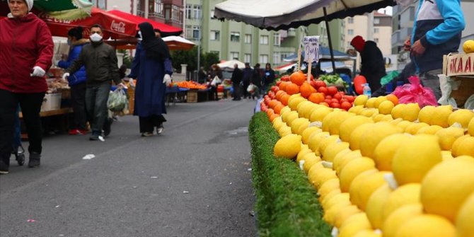 Gaziantep'te semt pazarlarında 65 yaş üstü vatandaşlara Kovid-19 kısıtlaması