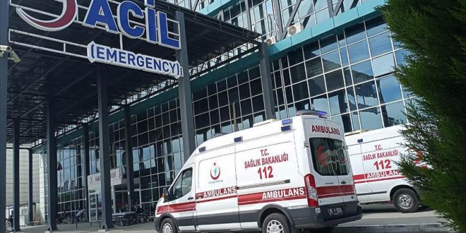 Metil alkol zehirlenmesi nedeniyle 15 günde 71 kişi öldü