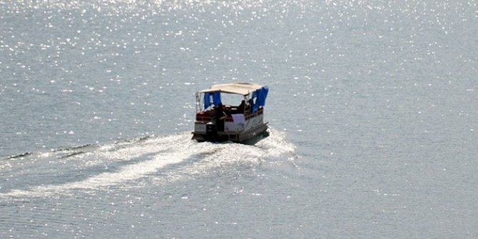 Gülistan'ı arama çalışmaları 17 kilometrelik baraj gölünde devam ediyor