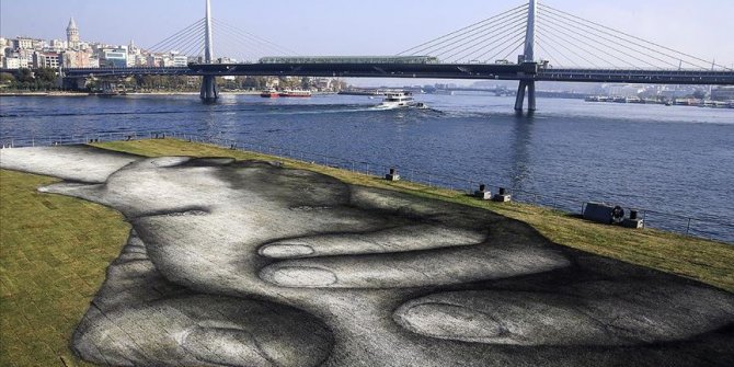 'Dünyanın en büyük insan zinciri' İstanbul'dan geçiyor