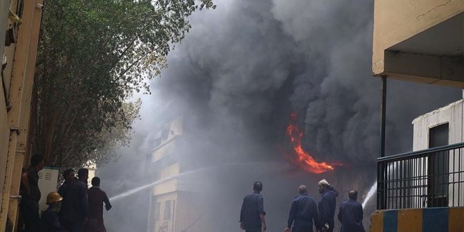 Pakistan'da medresede patlama: 7 ölü