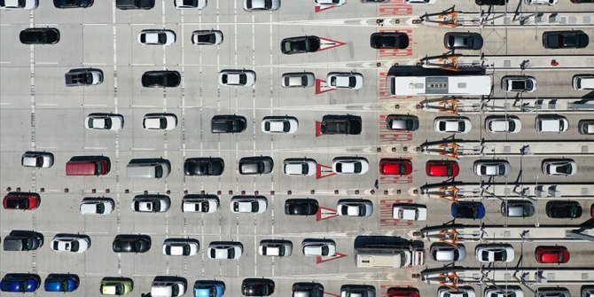 Türkiye'de 9 ayda trafiğe 736 bin 543 aracın kaydı yapıldı