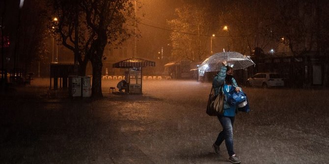 Serin ve yağışlı hava geliyor