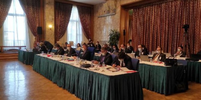 TBMM Bütçe Komisyonu'nda 'çöp' tartışması