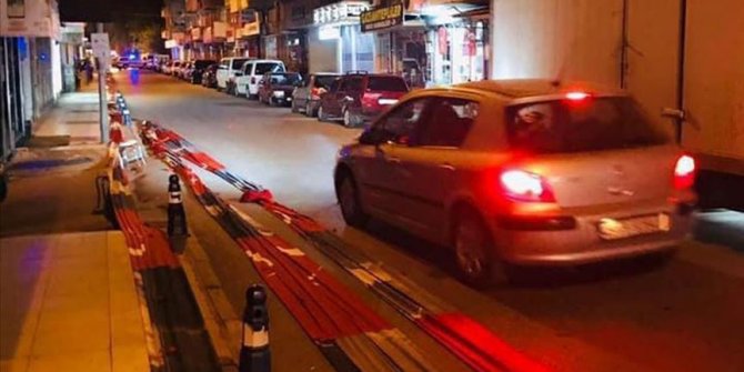Manisa'da Türk bayrağının yola serilmesine soruşturma