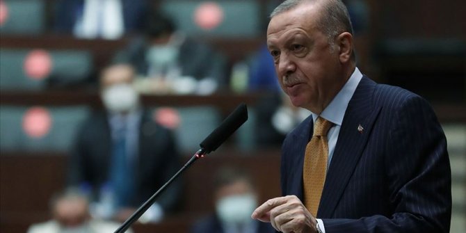 Cumhurbaşkanı Erdoğan: Peygamber efendimize yapılan saldırılara karşı durmak bizim şeref meselemizdir