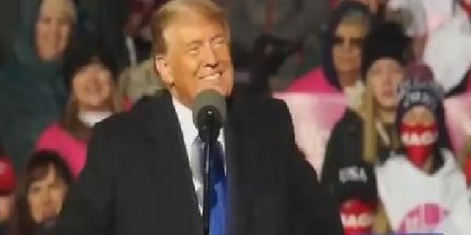 ABD medyası yazdı: Trump Japonya eski Başbakanı Abe ziyaretinde ikram masraflarını fatura etti