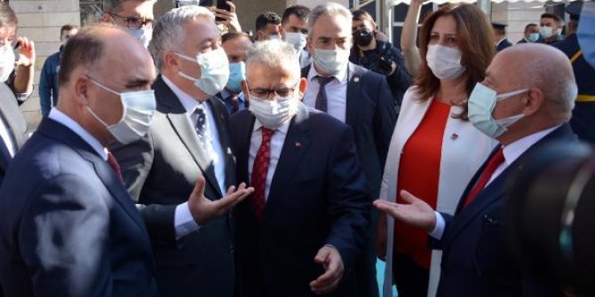 Kayseri'de, 29 Ekim Cumhuriyet Bayramı törenle kutlandı