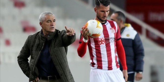 Sivasspor Teknik Direktörü Rıza Çalımbay: Bu grupta şansımız bitmedi, yolumuza yine devam edeceğiz