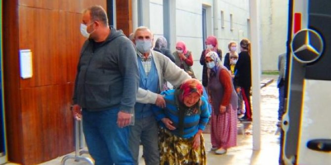 Balıkesir'de yıldırım çarpması sonucu 4 kadın yaralandı