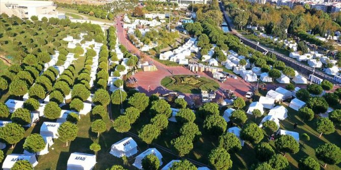 İzmir genelinde 1712 çadırın kurulumu tamamlandı