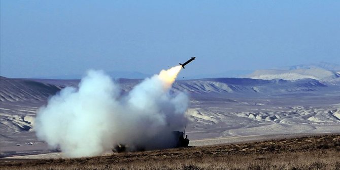 Azerbaycan, Ermenistan'a ait bir SU-25 savaş uçağını daha düşürdü