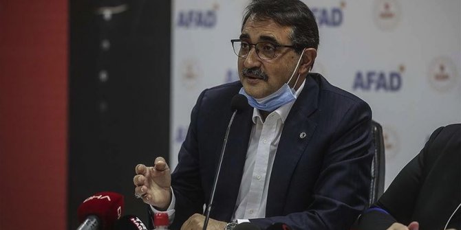Bakan Dönmez: İlk 30 saatte İzmir genelinde elektriği sağlamış olduk