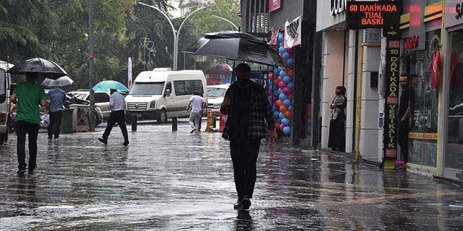 Doğu Karadeniz için şiddetli ve aşırı yağış uyarısı