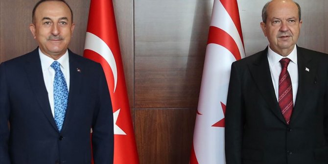 Dışişleri Bakanı Çavuşoğlu KKTC Cumhurbaşkanı Tatar'la telefonda görüştü